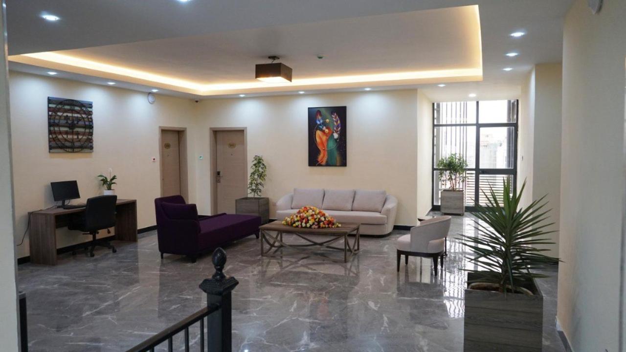Triple E Hotel&Spa Addis Ababa Exterior foto