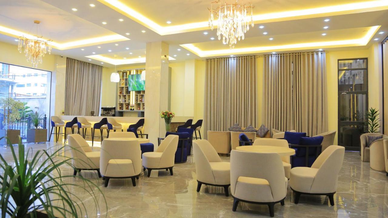 Triple E Hotel&Spa Addis Ababa Exterior foto