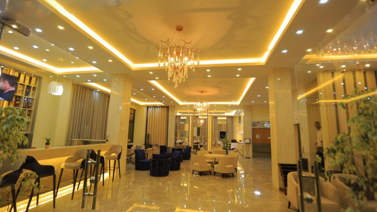 Triple E Hotel&Spa Addis Ababa Exterior foto