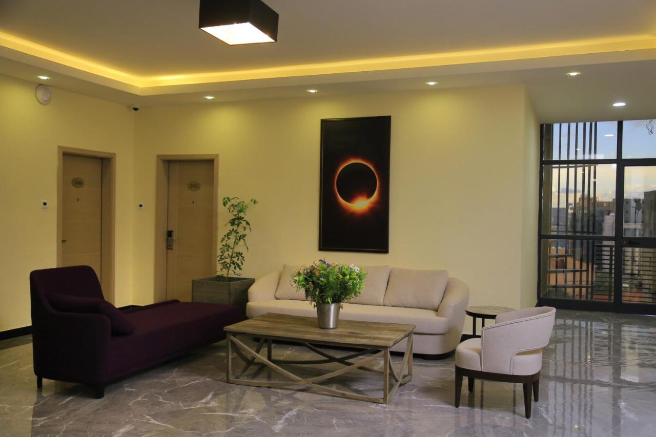 Triple E Hotel&Spa Addis Ababa Exterior foto