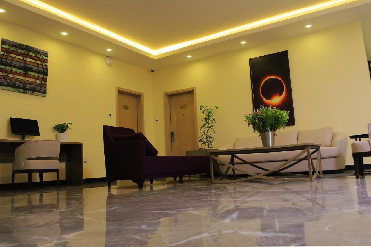 Triple E Hotel&Spa Addis Ababa Exterior foto