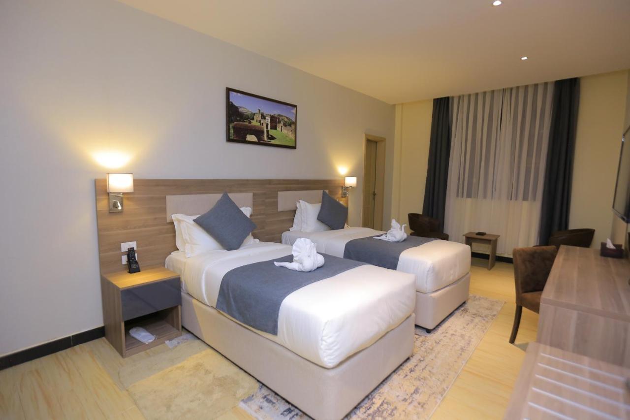 Triple E Hotel&Spa Addis Ababa Exterior foto