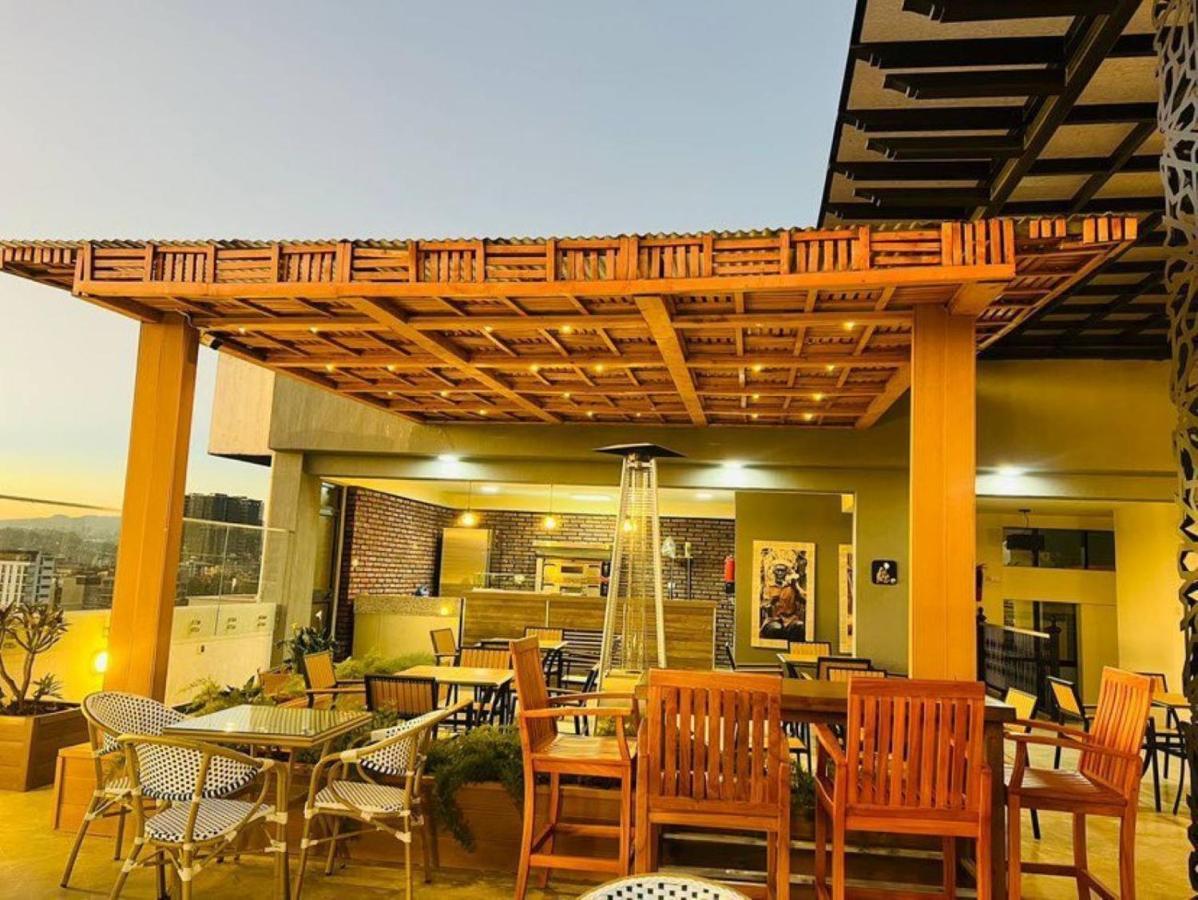 Triple E Hotel&Spa Addis Ababa Exterior foto