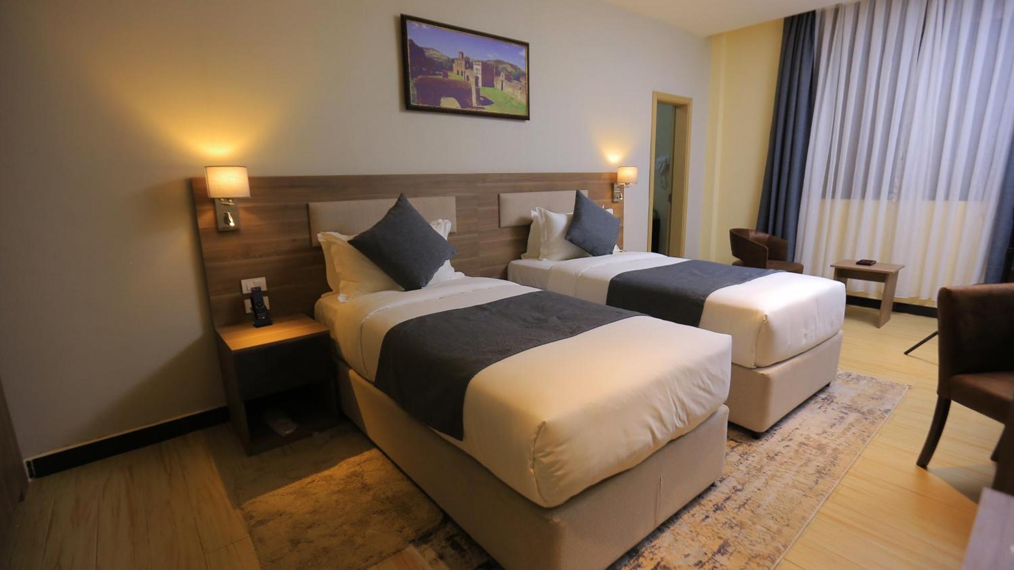 Triple E Hotel&Spa Addis Ababa Exterior foto
